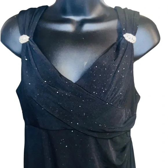 Beautiful 😍R&M Richards Empire Waist Black Sleeveless Sparkle Maxi Dress size 8 - Picture 4 of 15